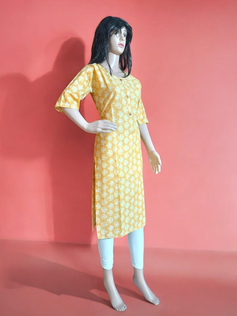 Rahiwell Branded Pure Cotton Kurti - Image 3