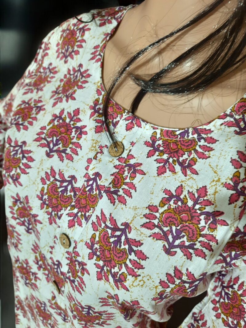 Rahiwell Branded Pure Cotton Kurti - Image 6