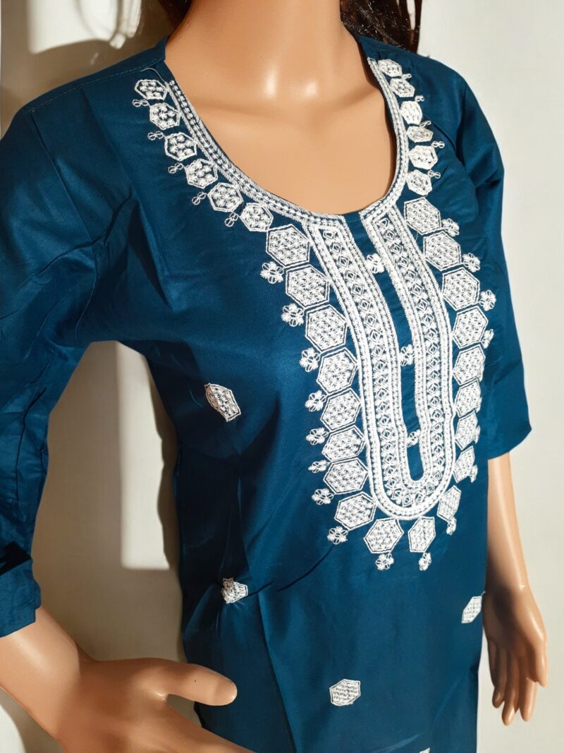 Rahiwell Premium Short Embroidery Kurta - Image 4
