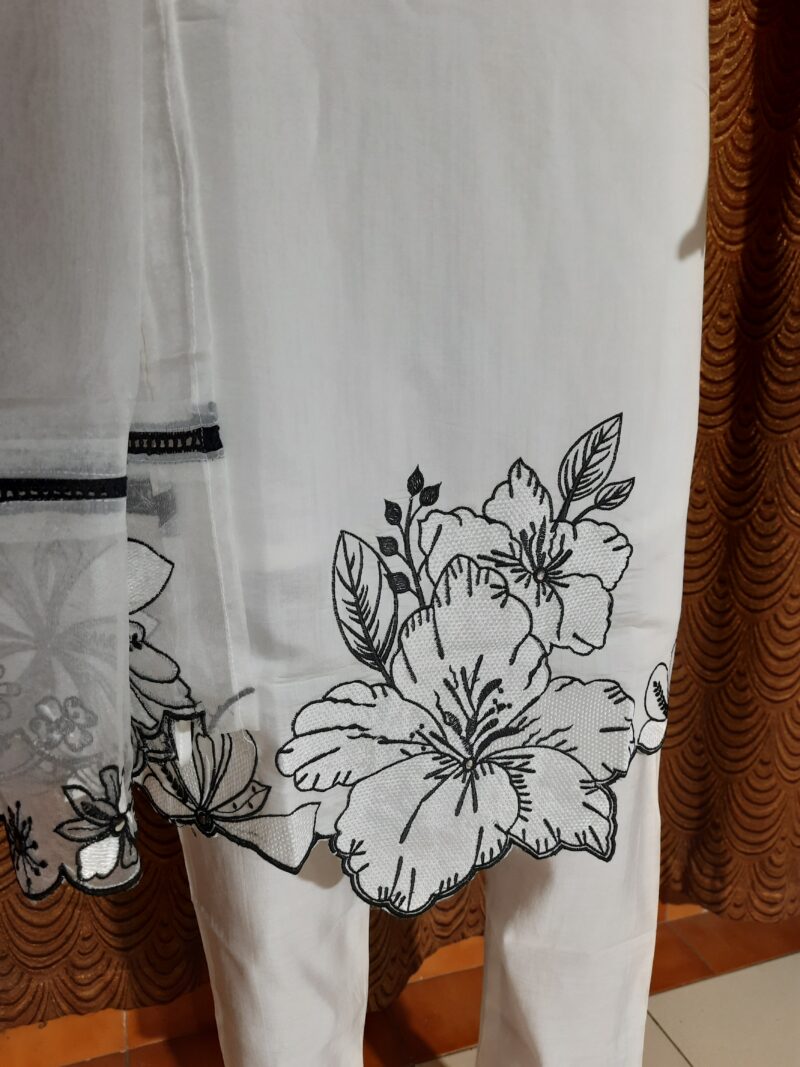 Branded roman Silk Embroidary kurta - Image 4